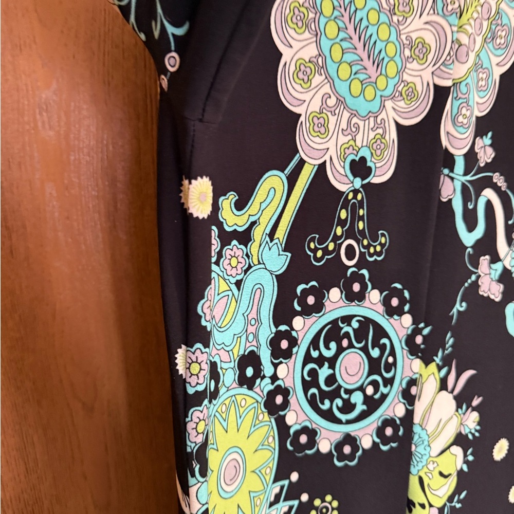 💖Donna Morgan Black and Green Floral Dress💖 - Picture 3 of 10